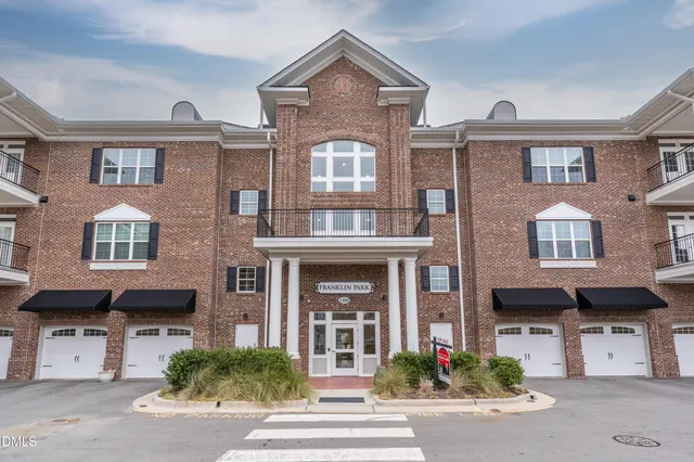 $680,000 | 1200 Gathering Park Circle, Unit 303, Cary, NC 27519