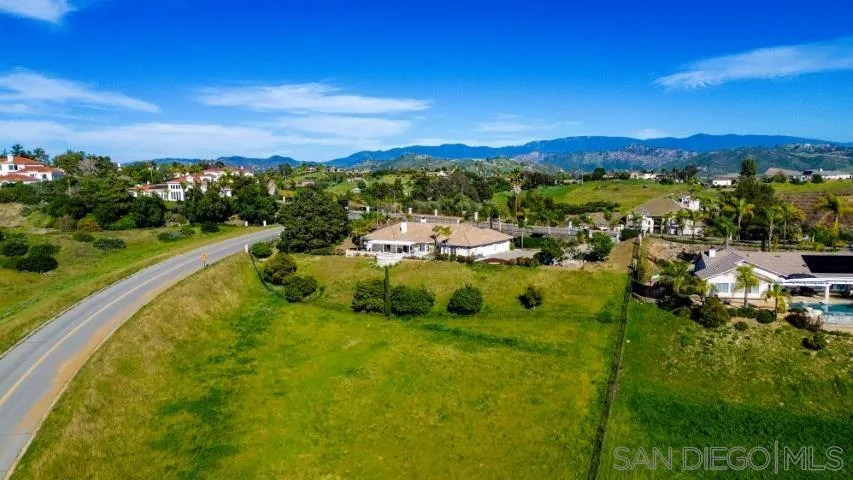 4417 Fallsbrae Road Fallbrook, CA 92028 - Photo 46 of 48