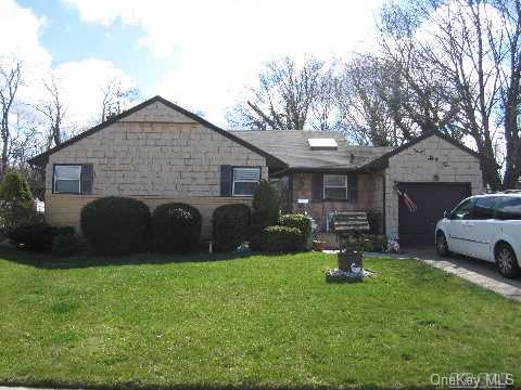 362 Briarwood Road Massapequa, NY 11758 - Photo 1 of 1