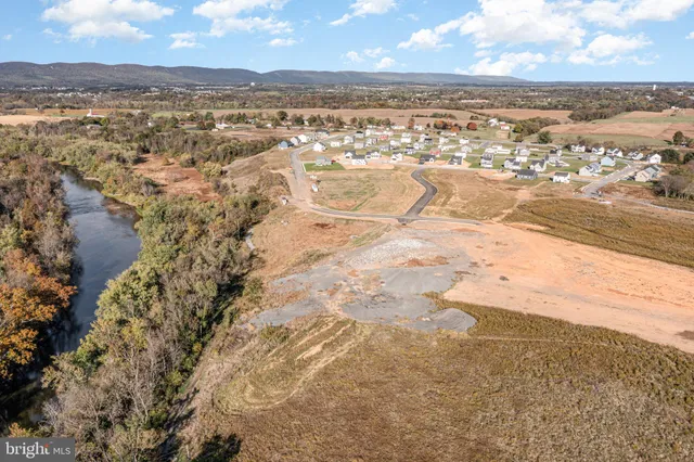 $499,900 | 2 Stream Drive, Carlisle, PA 17013