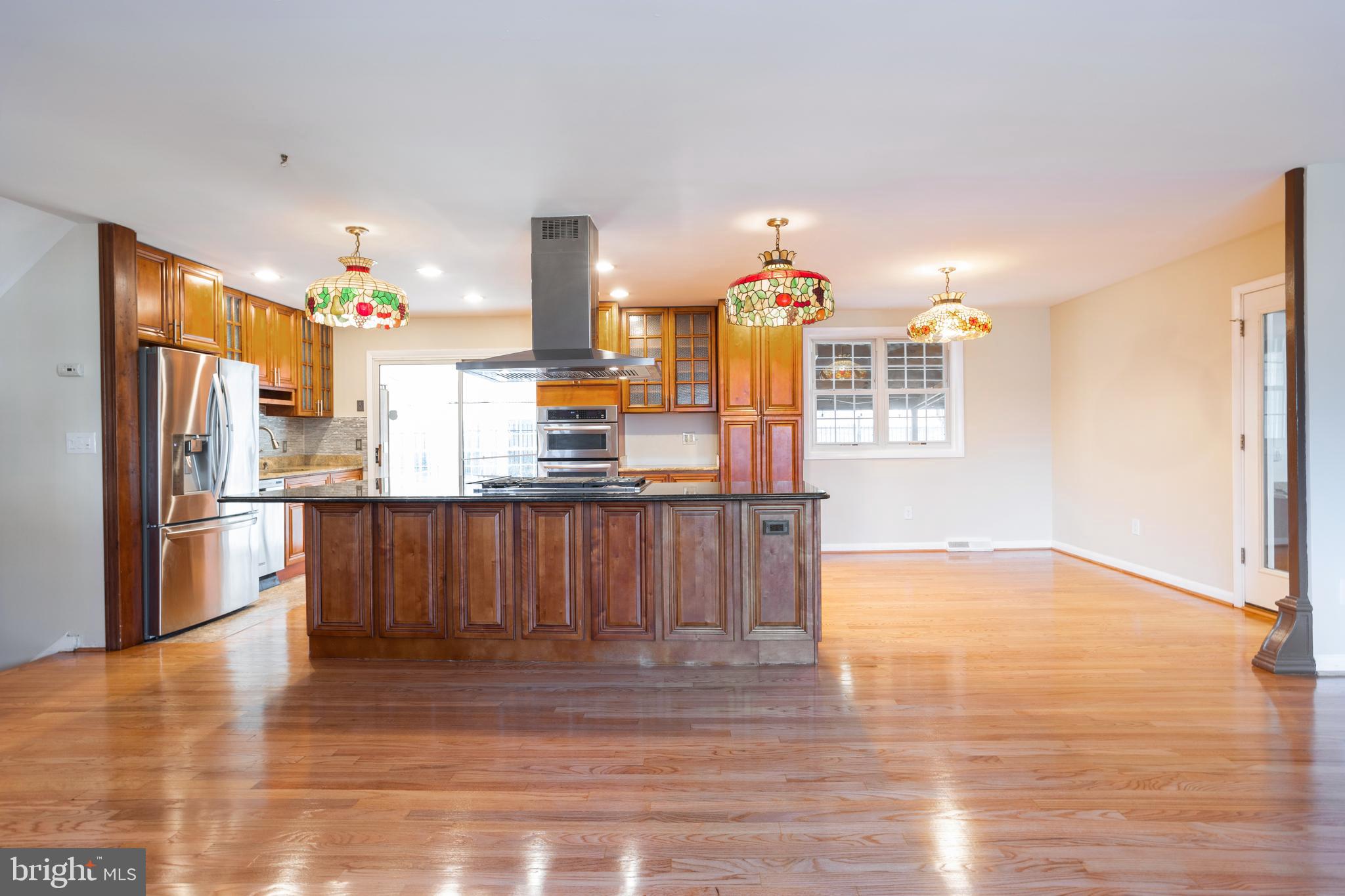 16121 Kenny Road Laurel, MD 20707 - Photo 11 of 53 kitchen