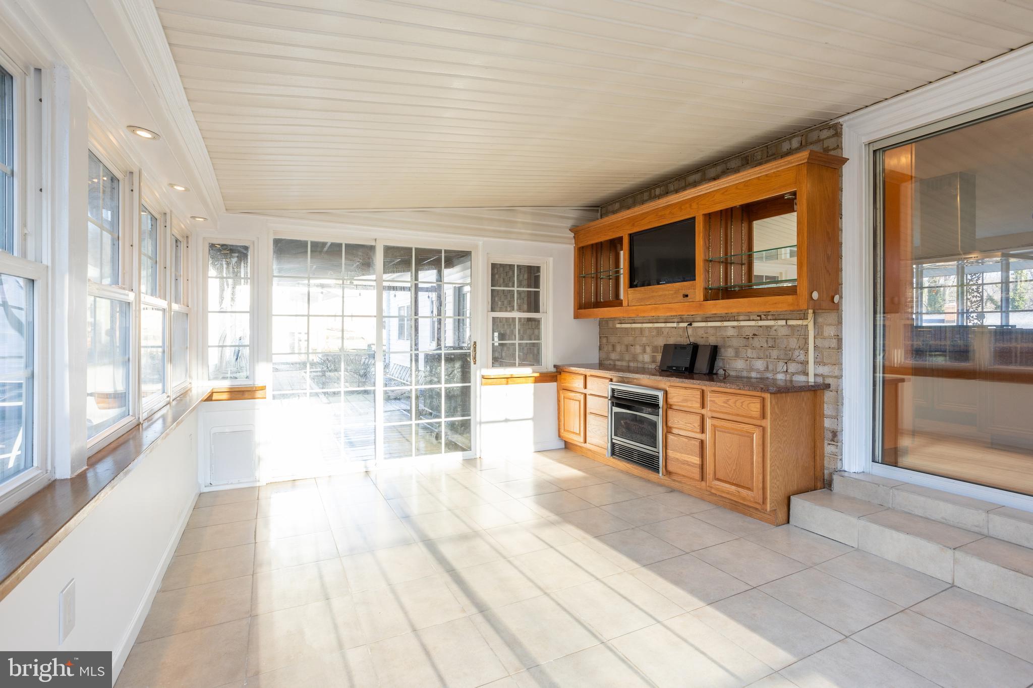 16121 Kenny Road Laurel, MD 20707 - Photo 36 of 53 sun room