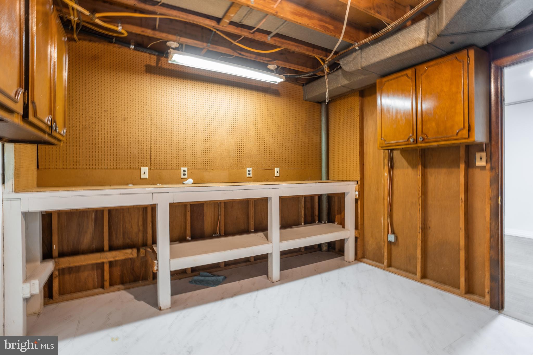 16121 Kenny Road Laurel, MD 20707 - Photo 40 of 53 workshop