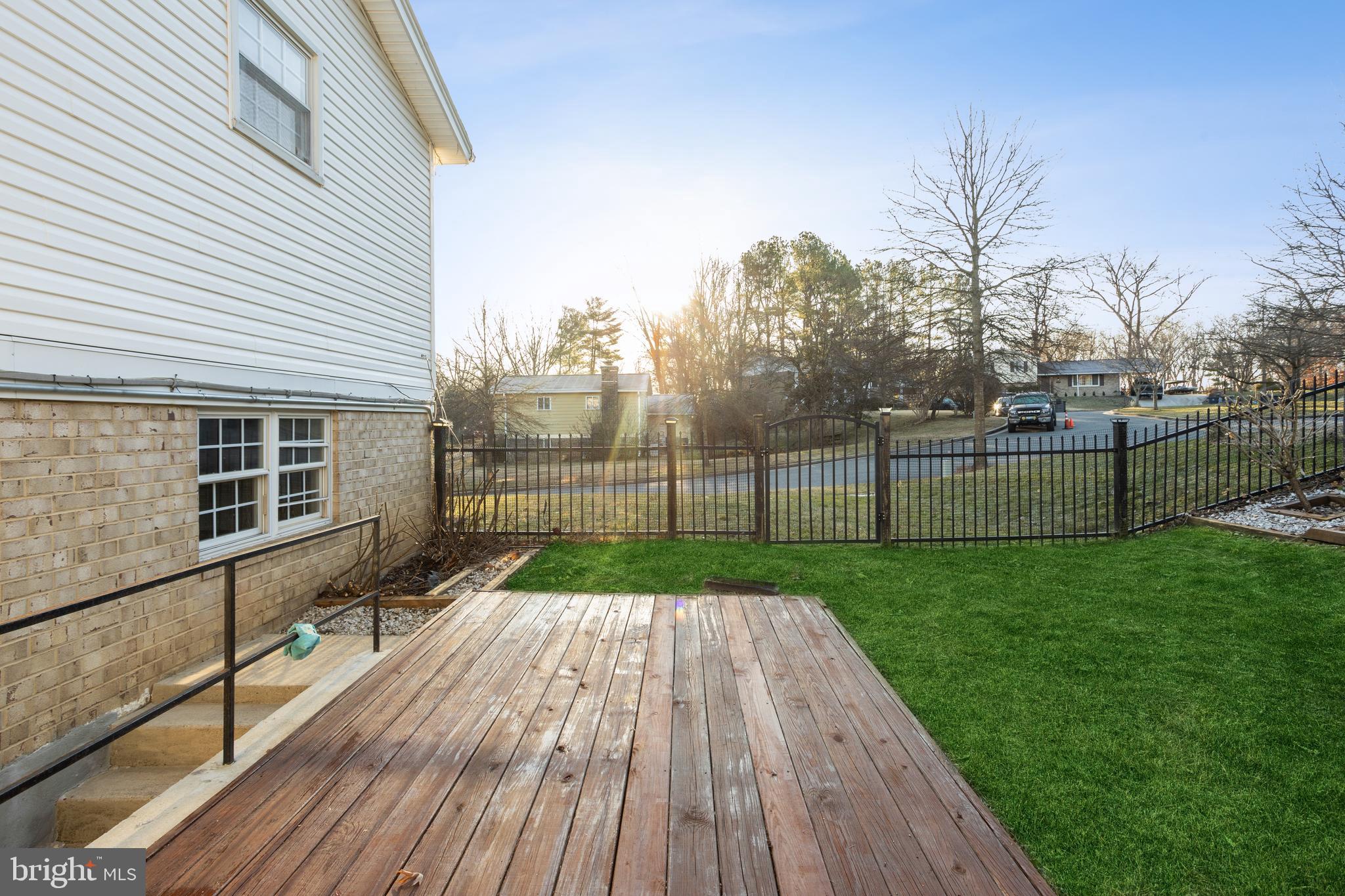16121 Kenny Road Laurel, MD 20707 - Photo 48 of 53 exterior back