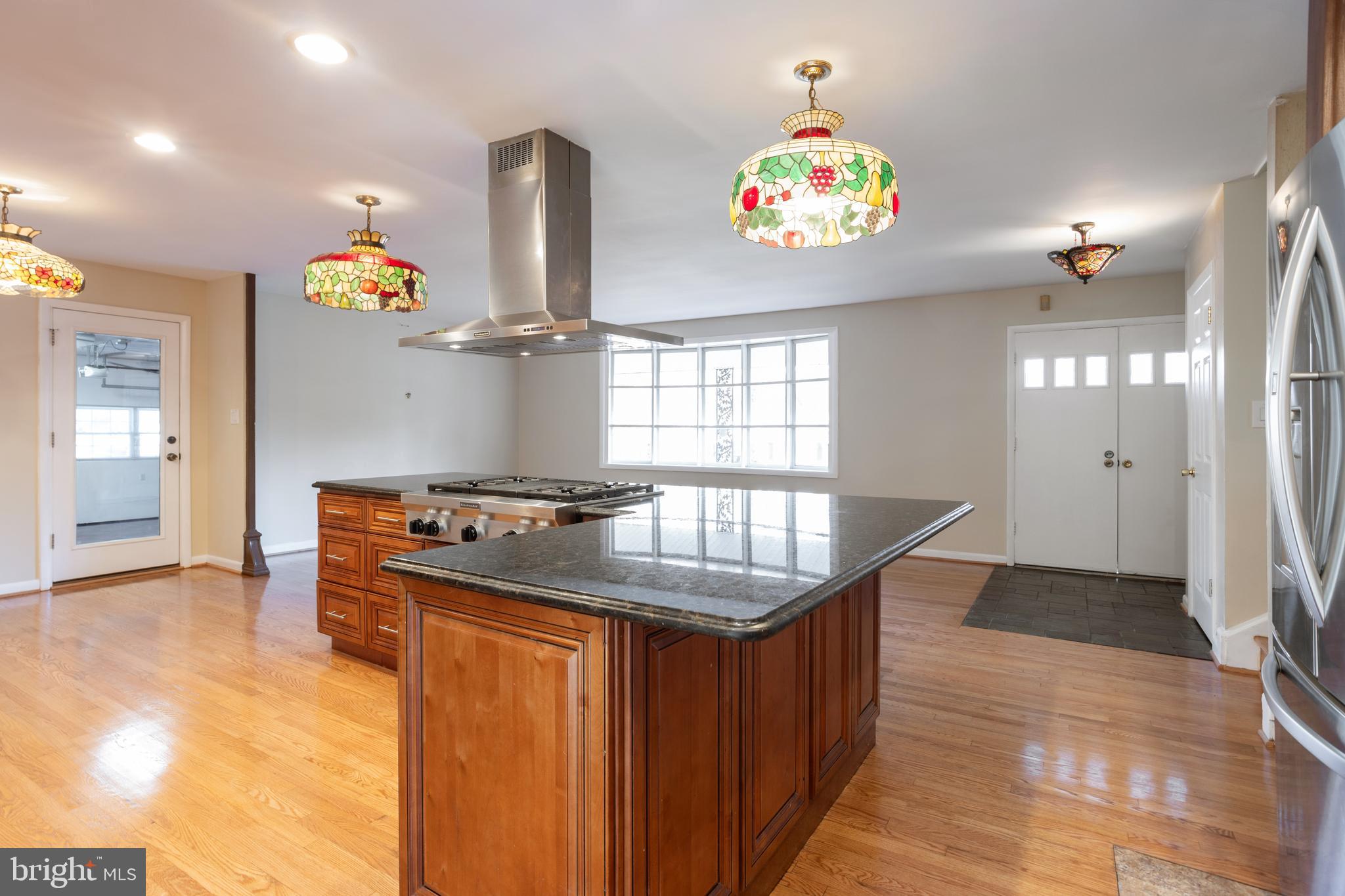 16121 Kenny Road Laurel, MD 20707 - Photo 8 of 53 kitchen