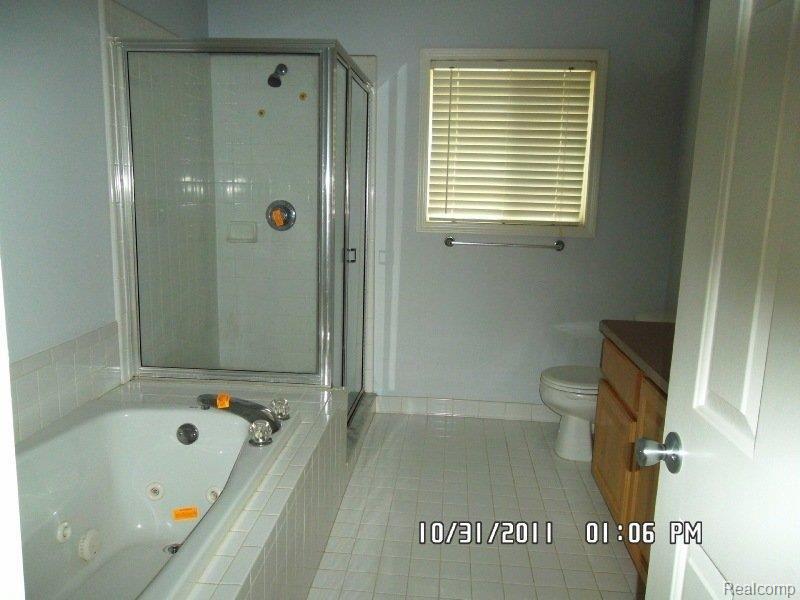 2847 Ranieri Drive Troy, MI 48085 - Photo 10 of 15 zz-mfscnv-RES02404