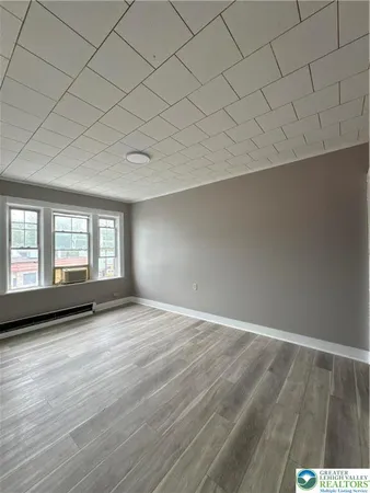 $1,295 | 1222 Main Street, Unit 3, Northampton, PA 18067