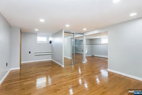 $749,000 | 179 Grove Avenue, Verona, NJ 07044