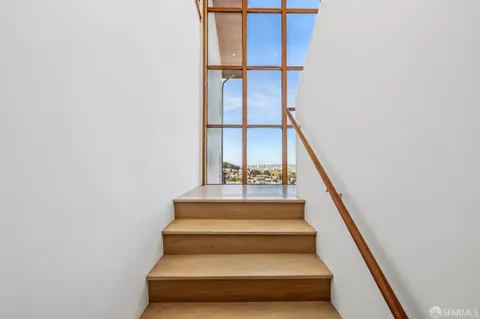 $695,000 | 160 Graystone Terrace, Unit 9, San Francisco, CA 94114