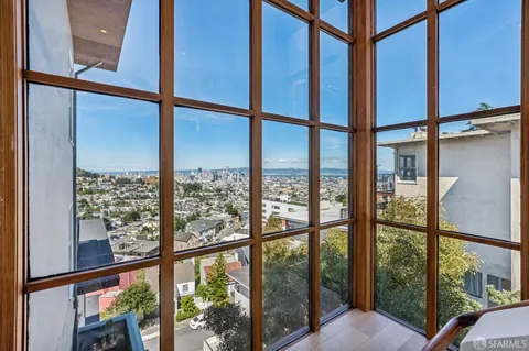 $695,000 | 160 Graystone Terrace, Unit 9, San Francisco, CA 94114