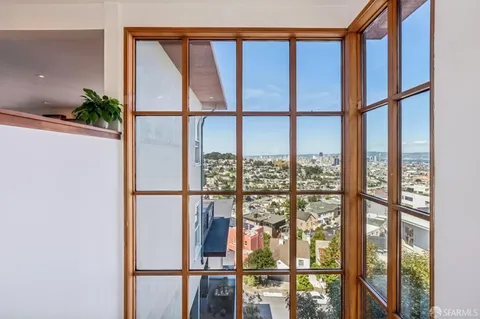 $695,000 | 160 Graystone Terrace, Unit 9, San Francisco, CA 94114