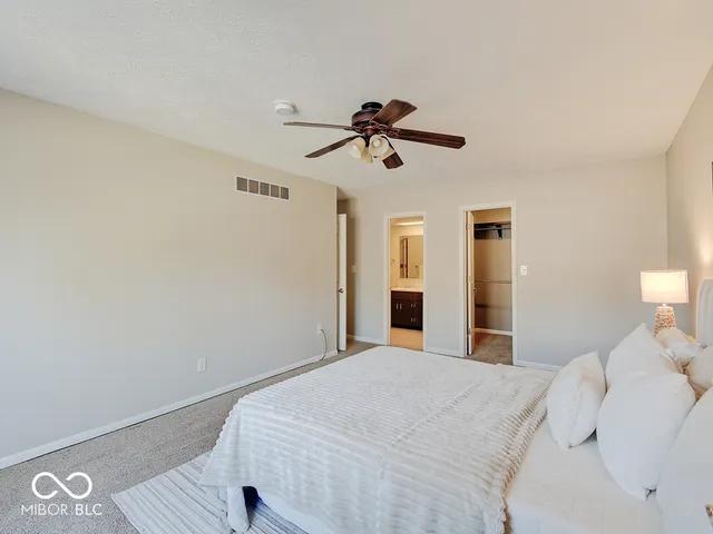 $200,000 | 7424 Castleton Farms N Drive, Indianapolis, IN 46256