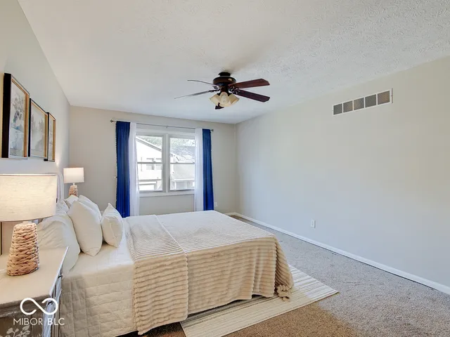 $200,000 | 7424 Castleton Farms N Drive, Indianapolis, IN 46256