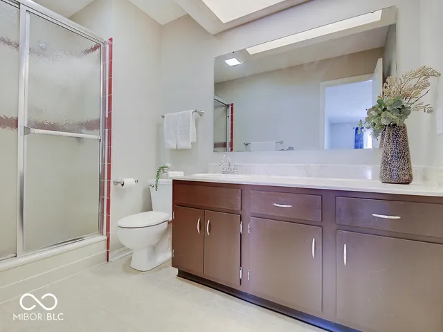 $200,000 | 7424 Castleton Farms N Drive, Indianapolis, IN 46256