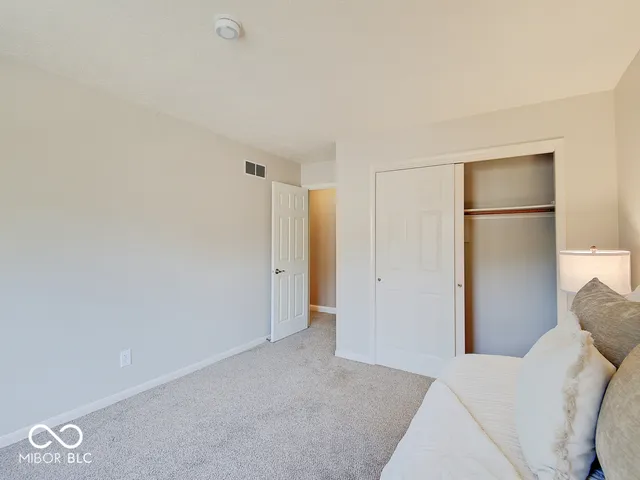 $200,000 | 7424 Castleton Farms N Drive, Indianapolis, IN 46256