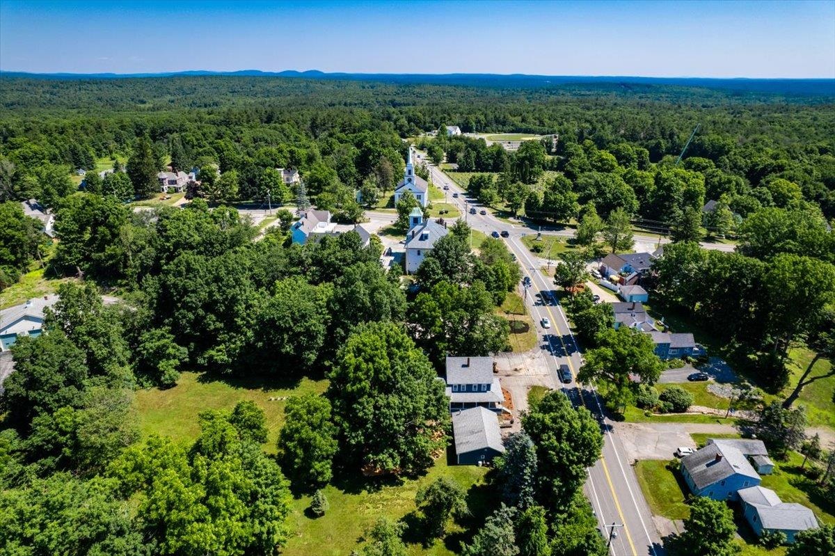 14 Derry Road Chester, NH 03036 - Photo 26 of 40