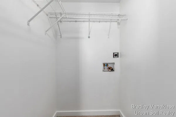 $295,000 | 940 Monroe Avenue Northwest, Unit SUITE 333, Grand Rapids, MI 49503