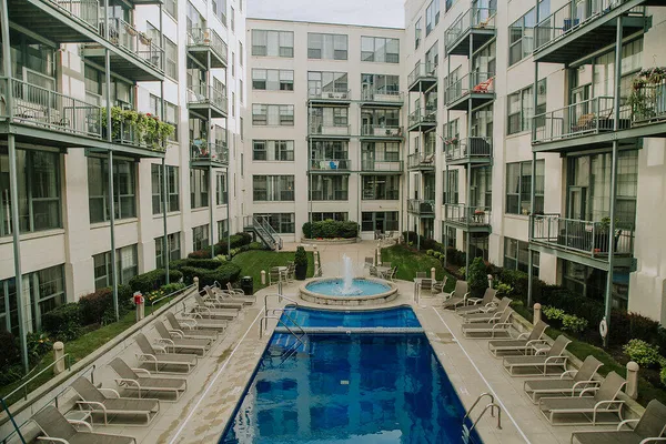 $295,000 | 940 Monroe Avenue Northwest, Unit SUITE 333, Grand Rapids, MI 49503