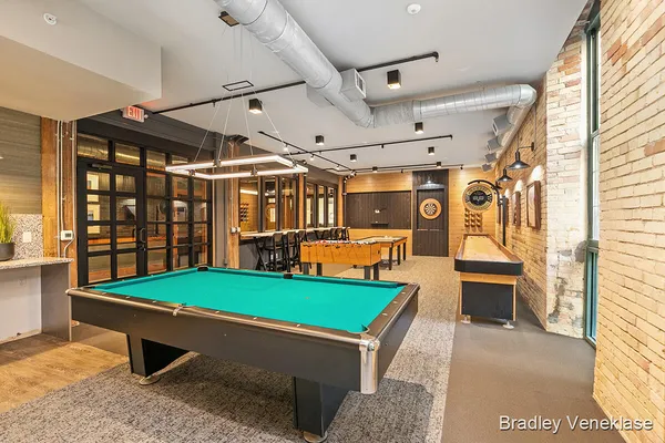 $295,000 | 940 Monroe Avenue Northwest, Unit SUITE 333, Grand Rapids, MI 49503