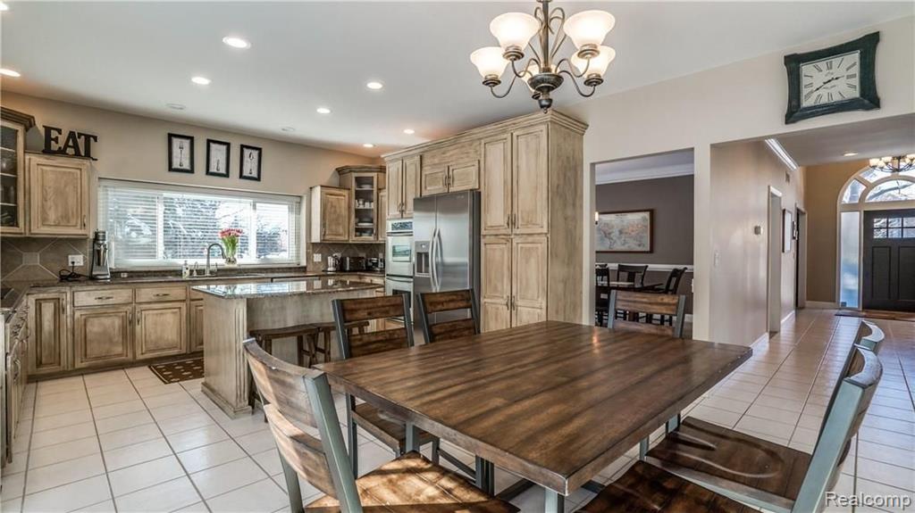 3687 Cedar Shake Drive Rochester Hills, MI 48309 - Photo 13 of 61