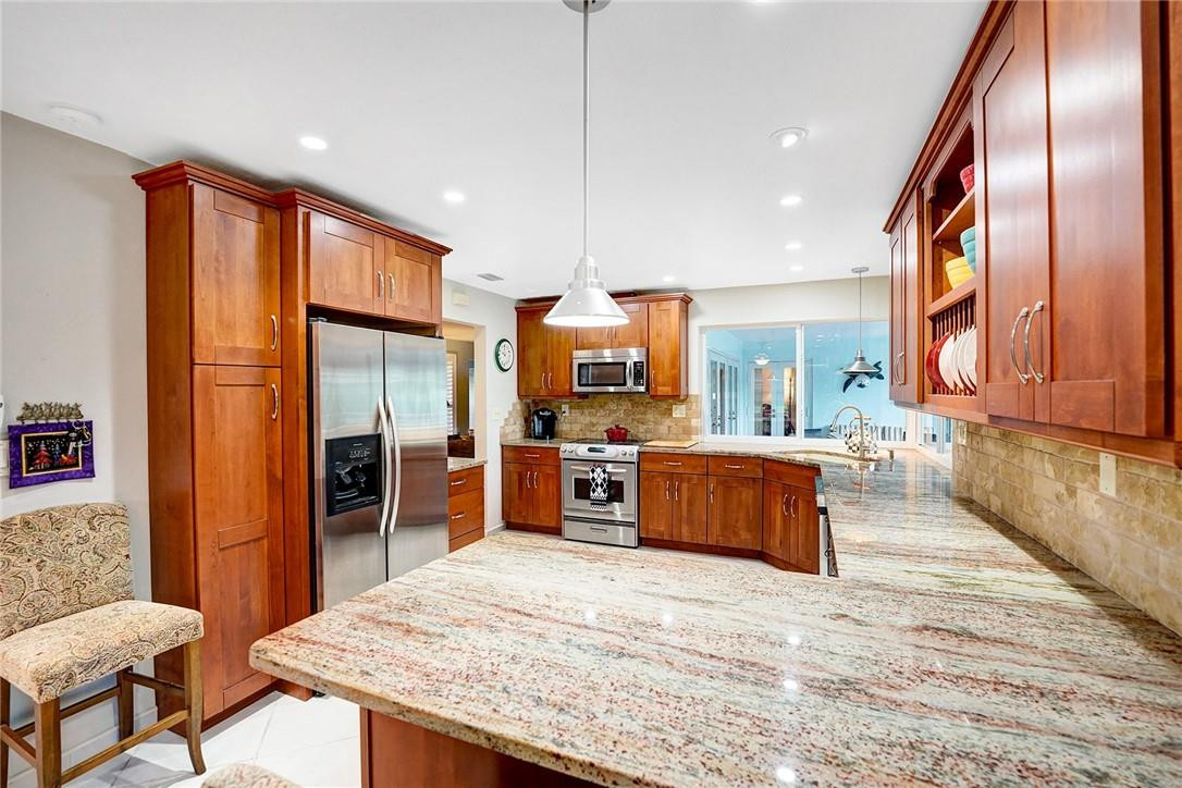 201 Southwest 9th Avenue Boca Raton, FL 33486 - Photo 13 of 33 Photo 13