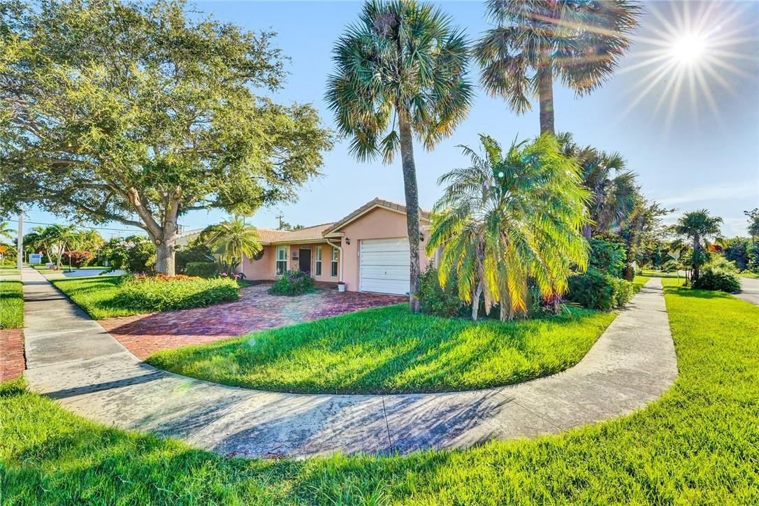 201 Southwest 9th Avenue Boca Raton, FL 33486 - Photo 3 of 33 Photo 3