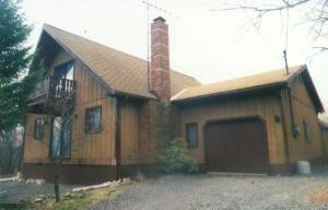 5712 North Clover Road Long Pond, PA 18334 - Photo 1 of 1 a front view of a house