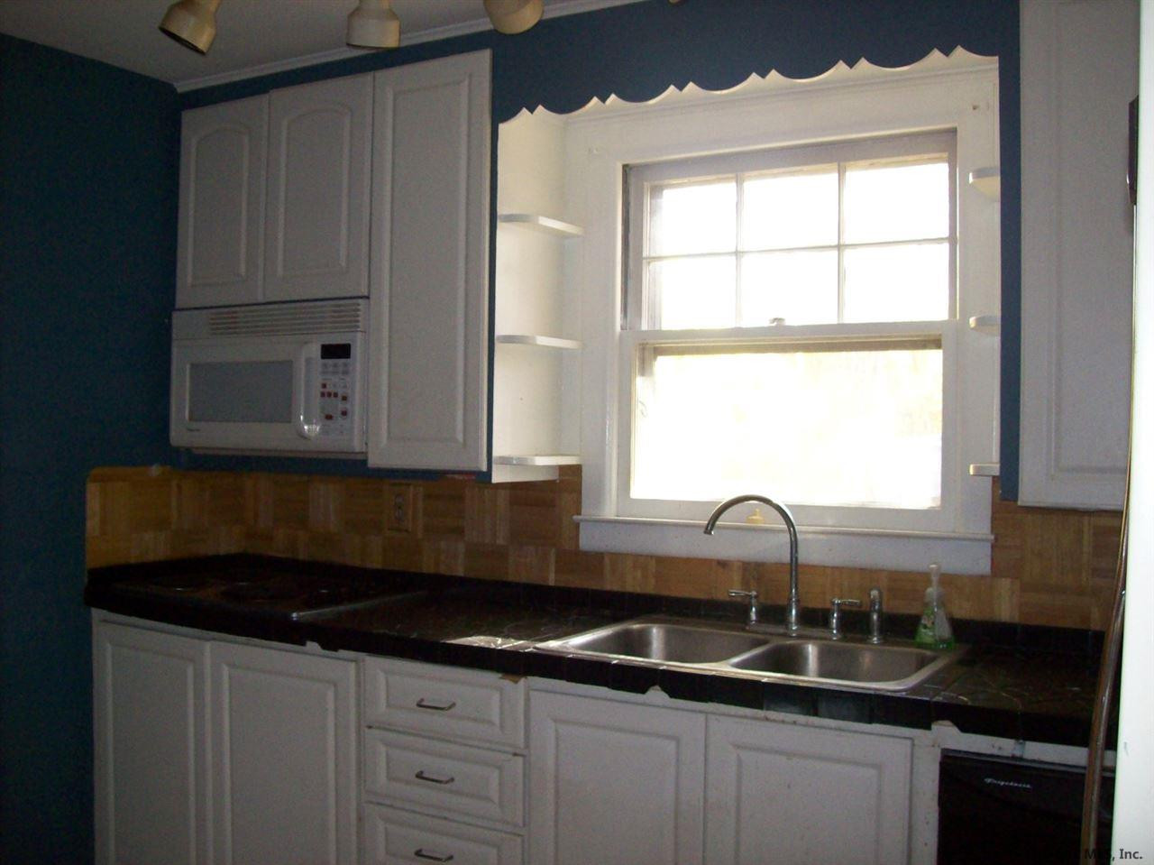 255 Consaul Road Albany, NY 12205 - Photo 5 of 10 Photo 5