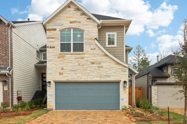 $369,790 | 26269 East Outrider Banks Circle, Montgomery, TX 77316
