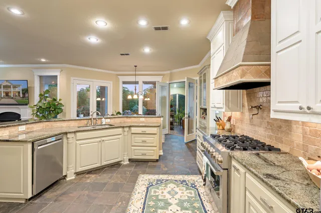 $2,600,000 | 1852 Northridge Road, Longview, TX 75605