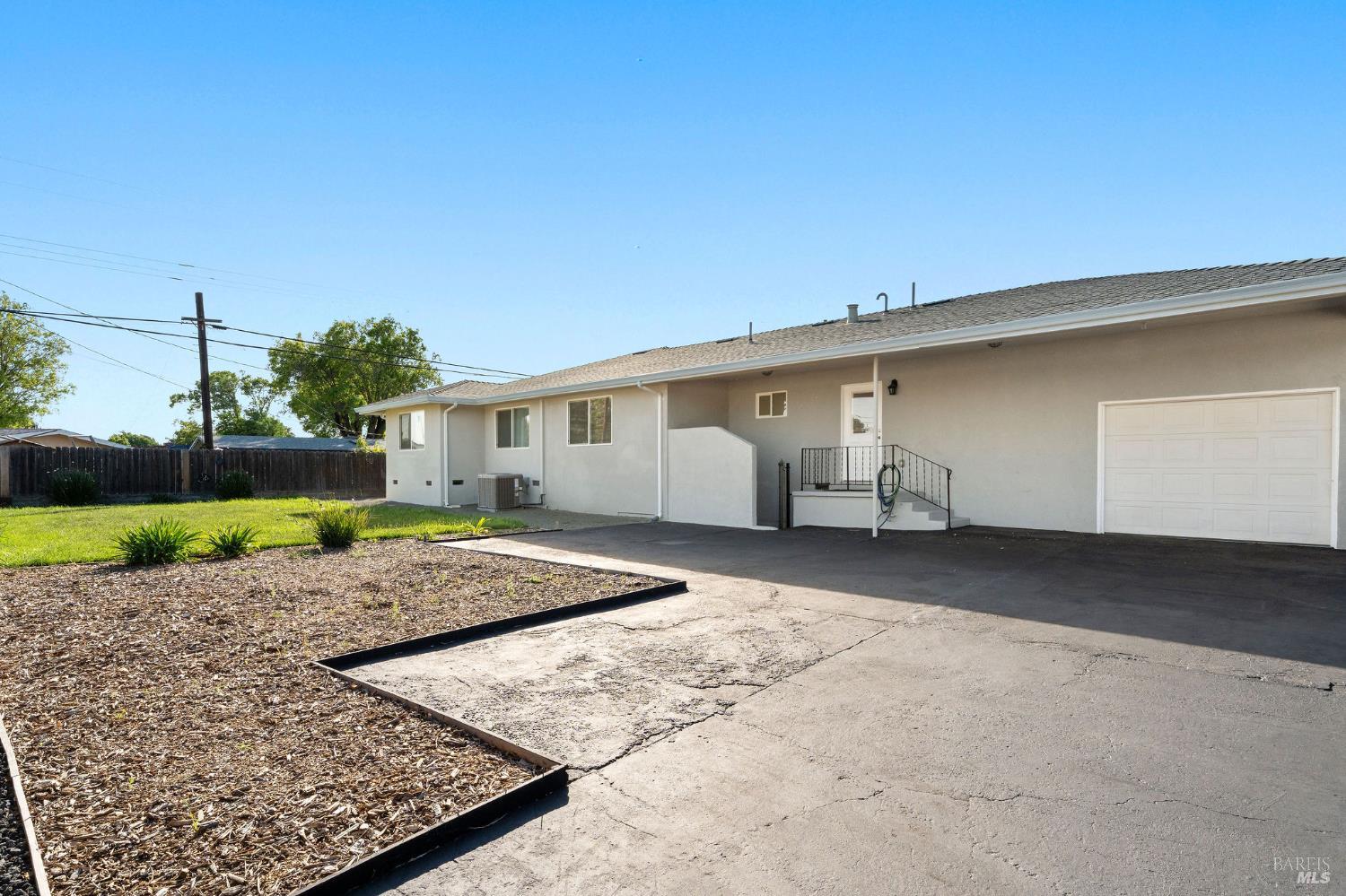 543 St Francis Way Rio Vista, CA 94571 - Photo 33 of 44 back yard