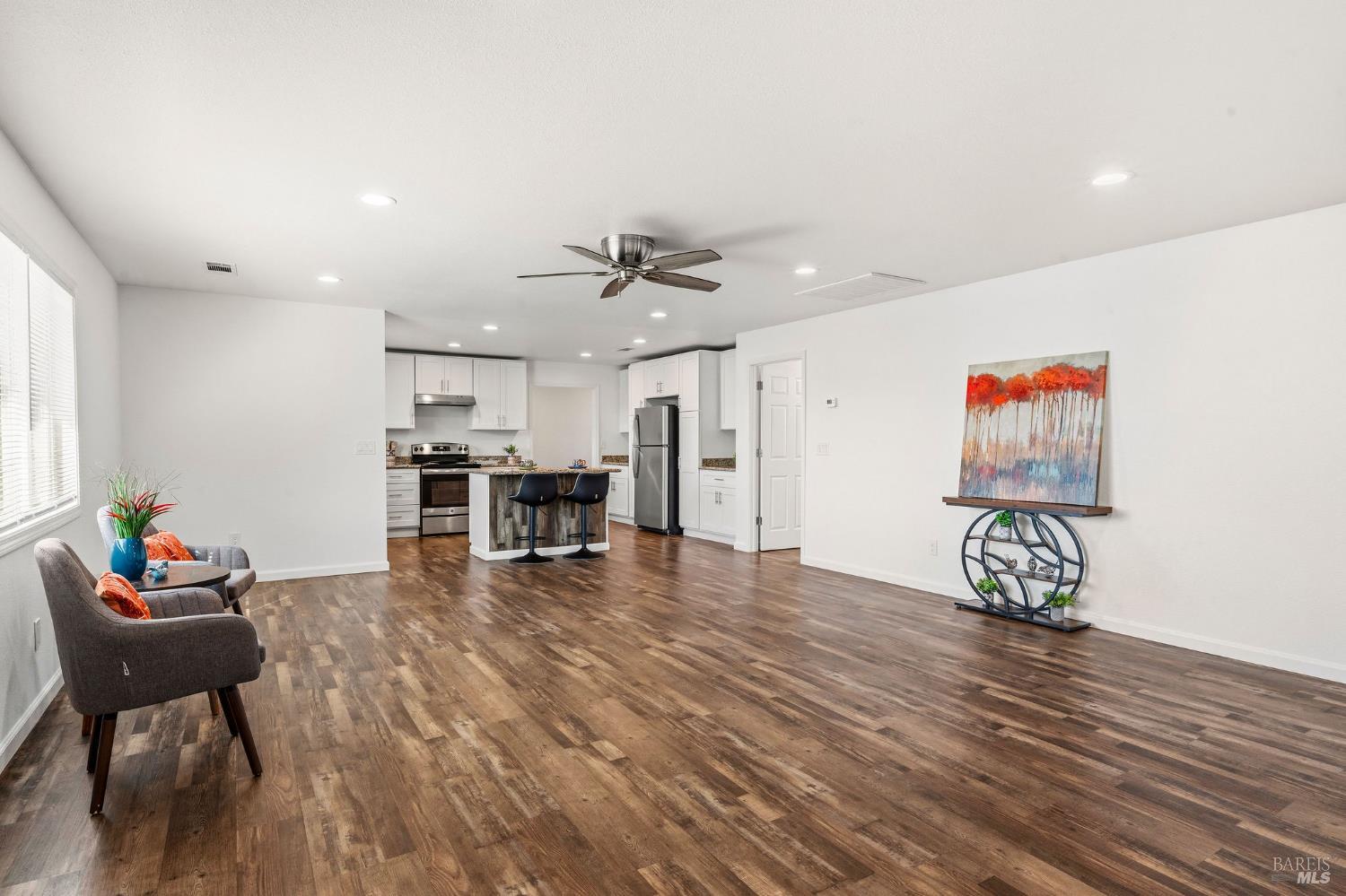 543 St Francis Way Rio Vista, CA 94571 - Photo 6 of 44 spacious living room