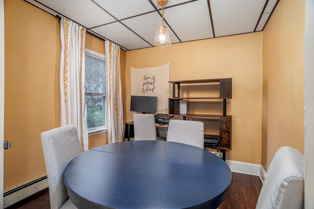 663 Millbury Street Worcester, MA 01607 - Photo 12 of 32