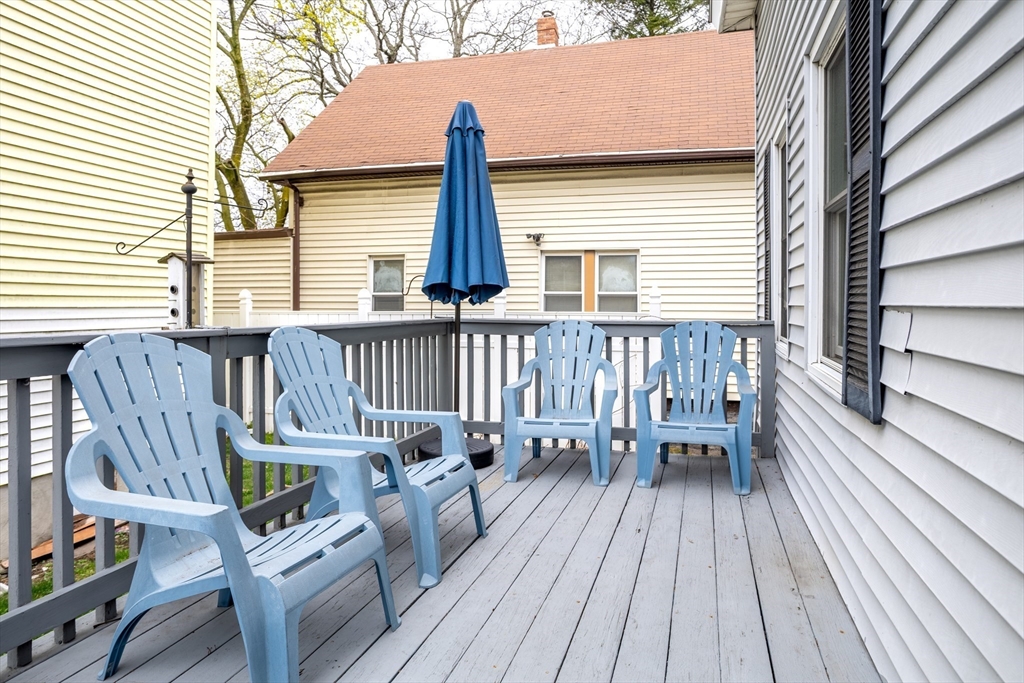 663 Millbury Street Worcester, MA 01607 - Photo 27 of 32