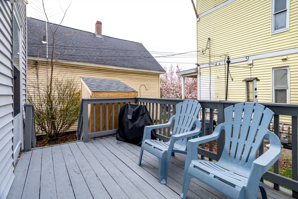 663 Millbury Street Worcester, MA 01607 - Photo 28 of 32