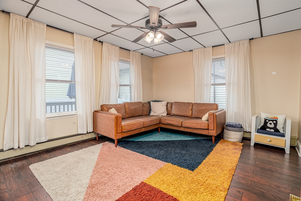 663 Millbury Street Worcester, MA 01607 - Photo 10 of 32