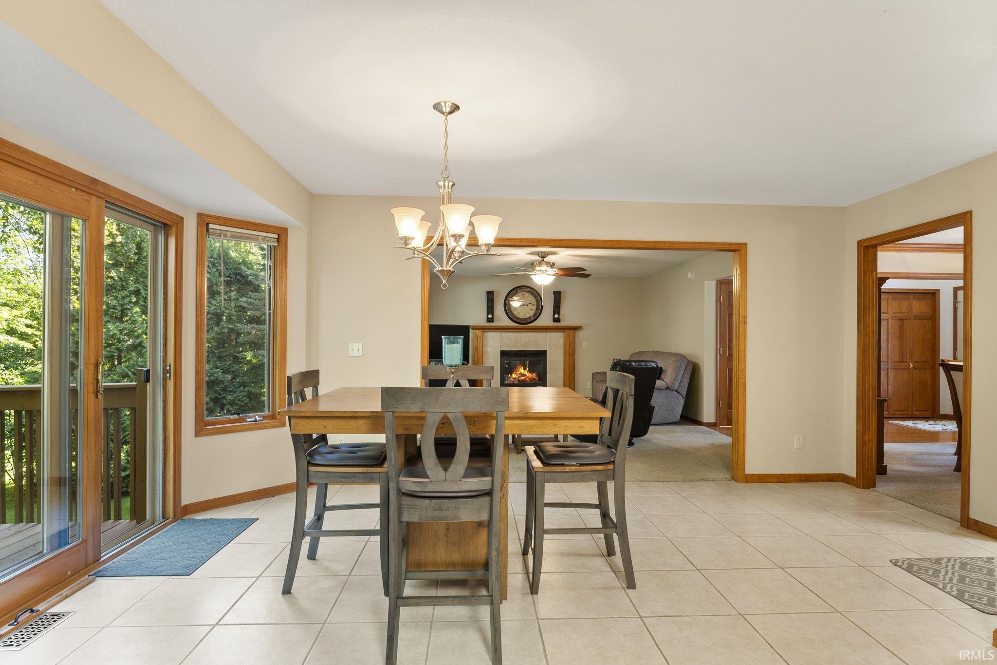 6523 Tree Top Trail Fort Wayne, IN 46845 - Photo 11 of 36 Gallery Image 11