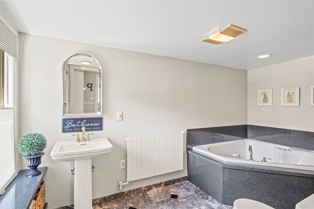 66 Summit Drive Brighton, NY 14620 - Photo 5 of 38