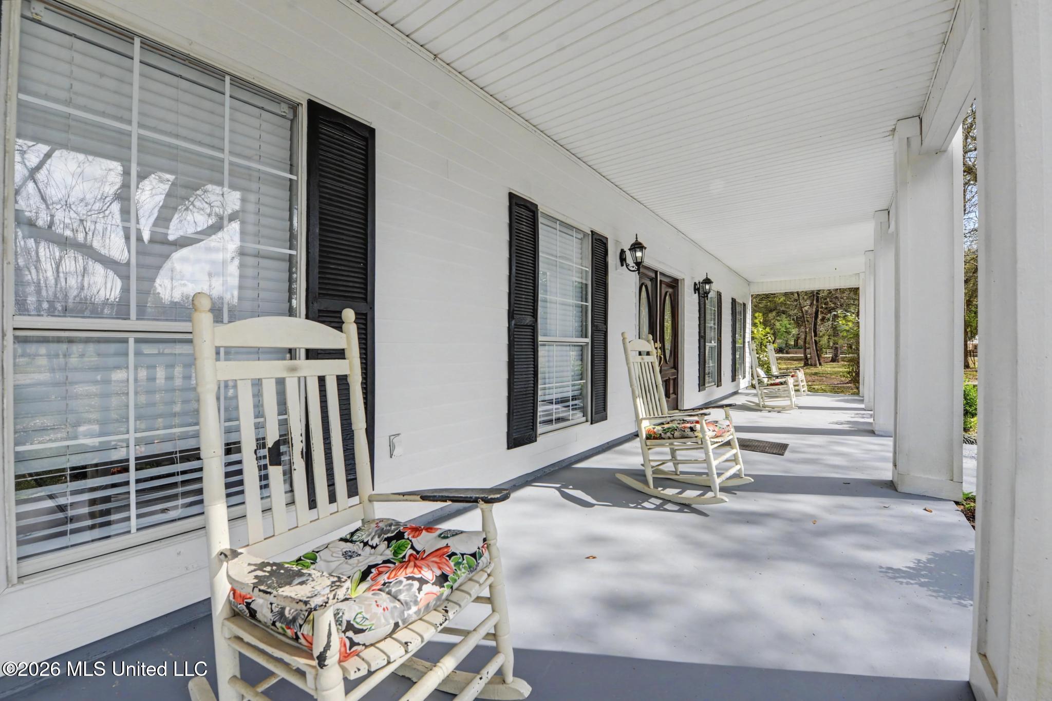 20700 Cameron Lane Moss Point, MS 39562 - Photo 4 of 34 004