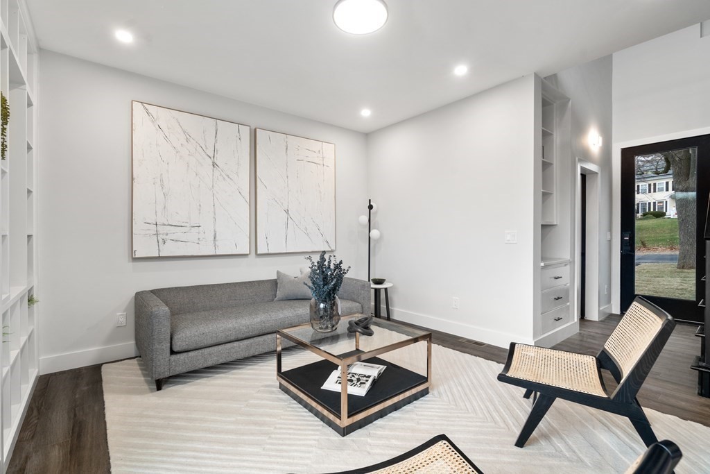 607 Waltham Street Lexington, MA 02421 - Photo 14 of 36 Gallery Image 14