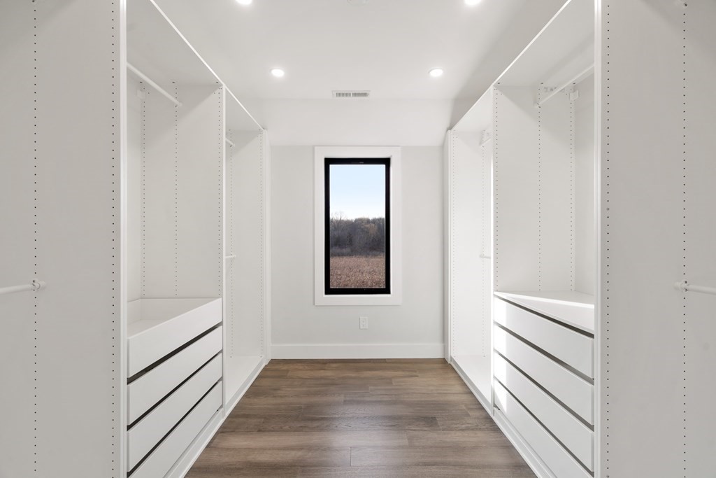 607 Waltham Street Lexington, MA 02421 - Photo 24 of 36 Gallery Image 24