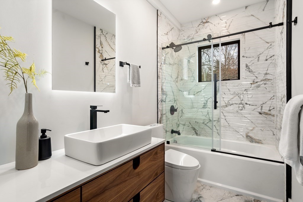 607 Waltham Street Lexington, MA 02421 - Photo 27 of 36 Gallery Image 27