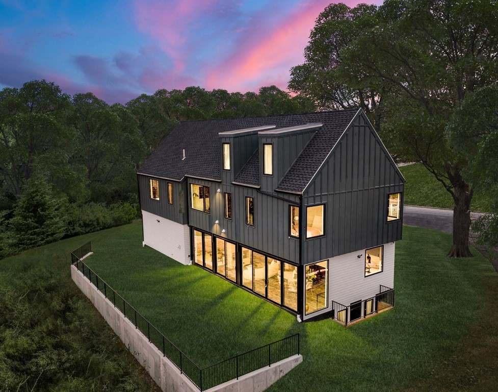 607 Waltham Street Lexington, MA 02421 - Photo 36 of 36 Gallery Image 36