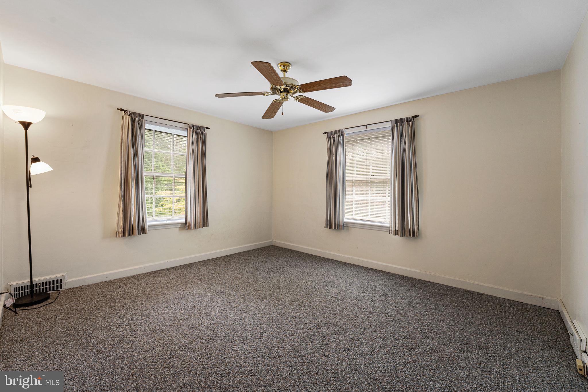 547 West Beechtree Lane Wayne, PA 19087 - Photo 22 of 31 Bedroom 3