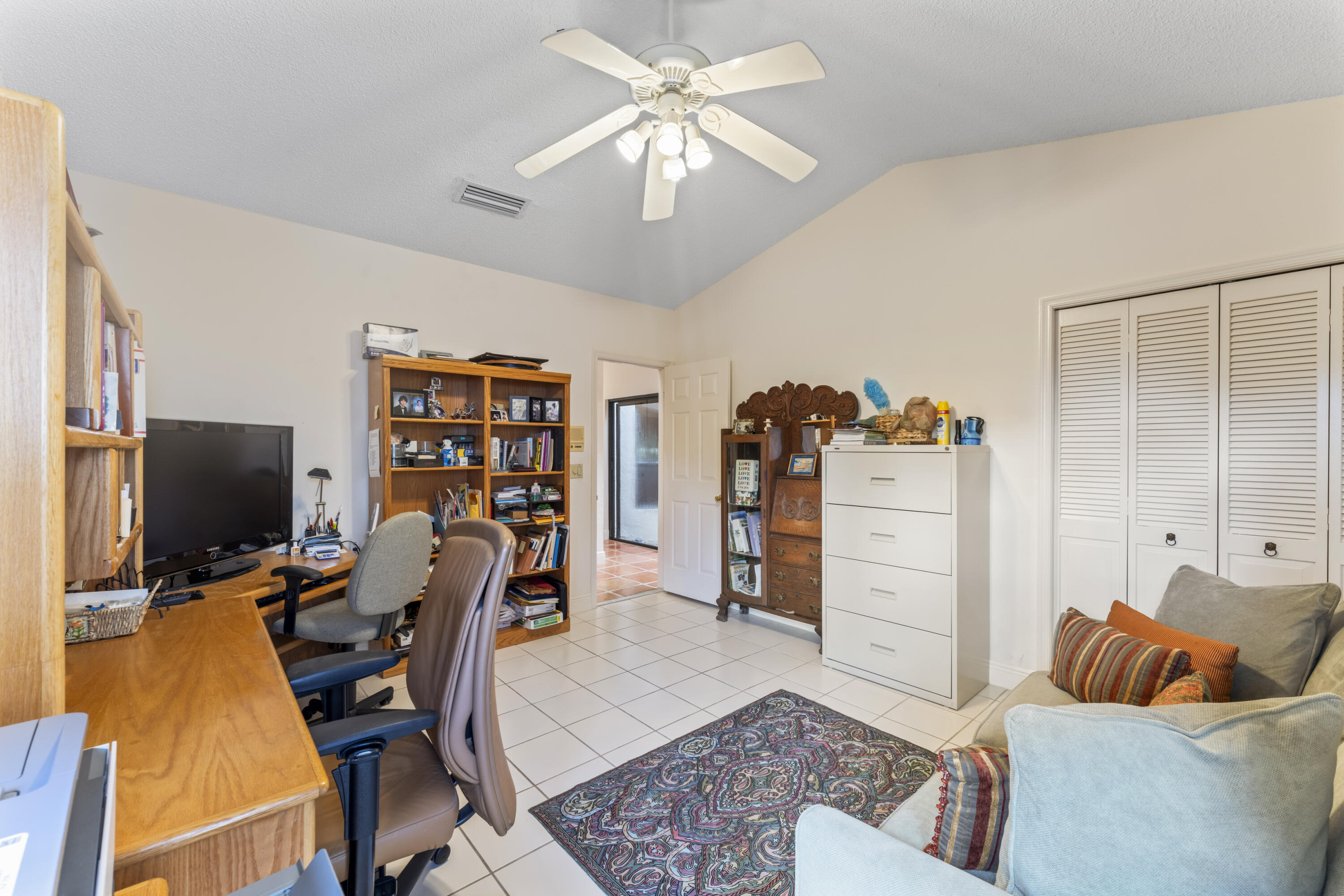 22584 Esplanada Circle Boca Raton, FL 33433 - Photo 26 of 44 Hommati275 (26)