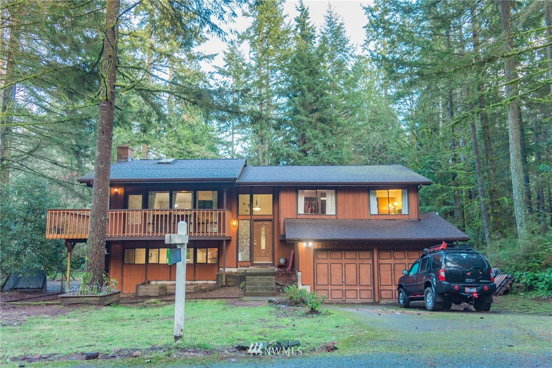 7530 Southeast Willock Road Olalla, WA 98359 - Photo 1 of 25 Gallery Image 1