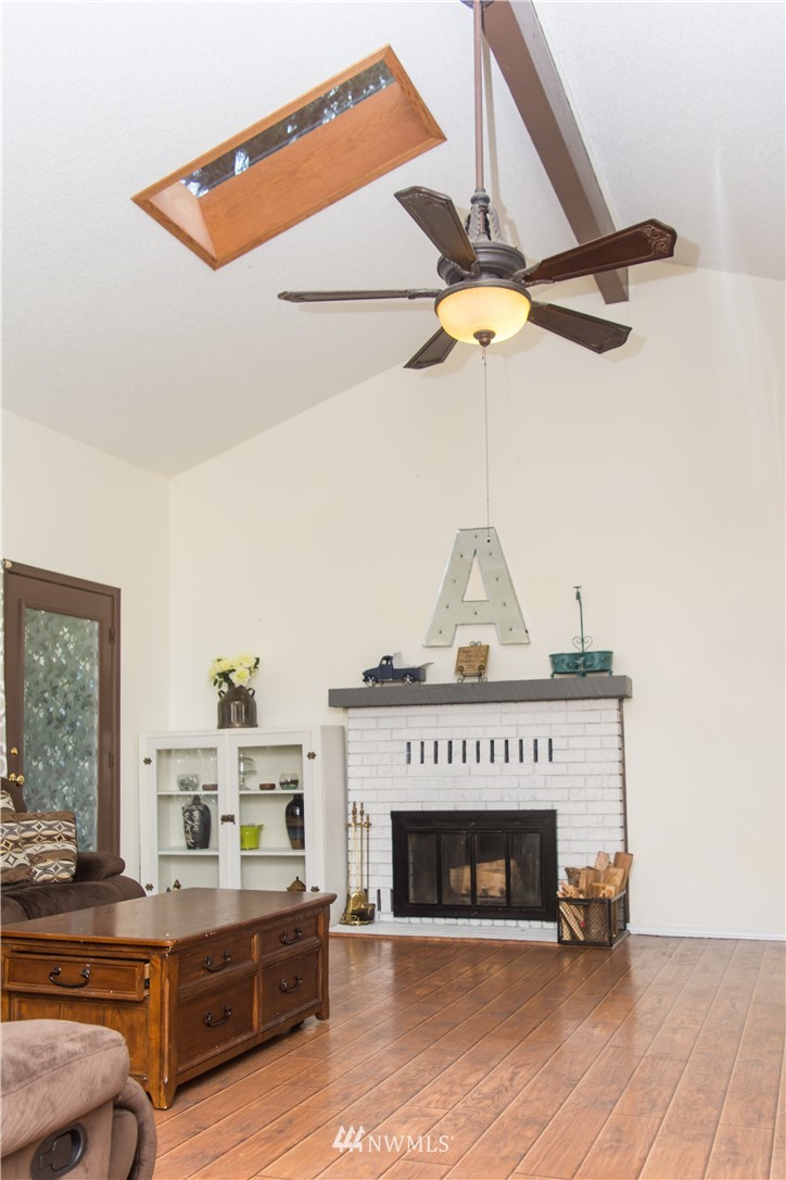 7530 Southeast Willock Road Olalla, WA 98359 - Photo 3 of 25 Gallery Image 3