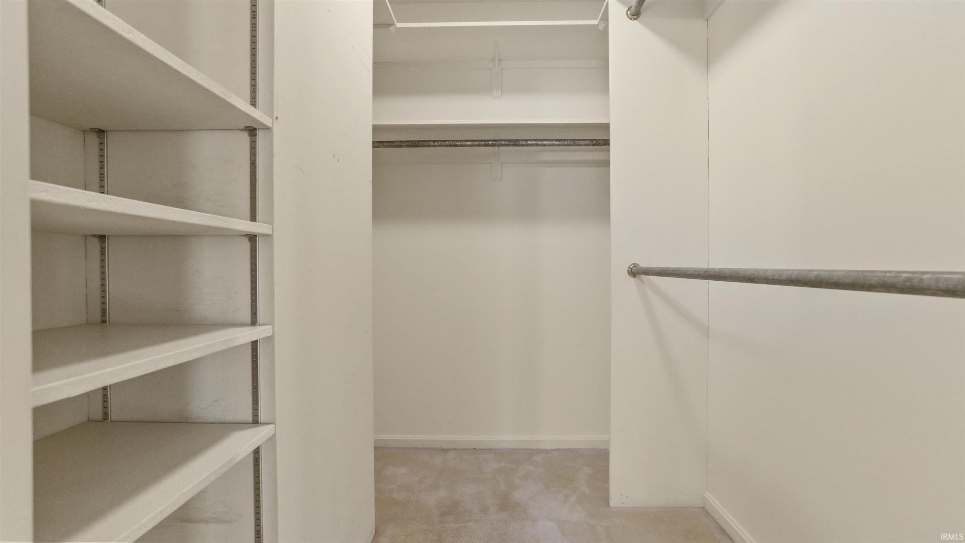 1335 Timberlake Road Evansville, IN 47710 - Photo 15 of 24