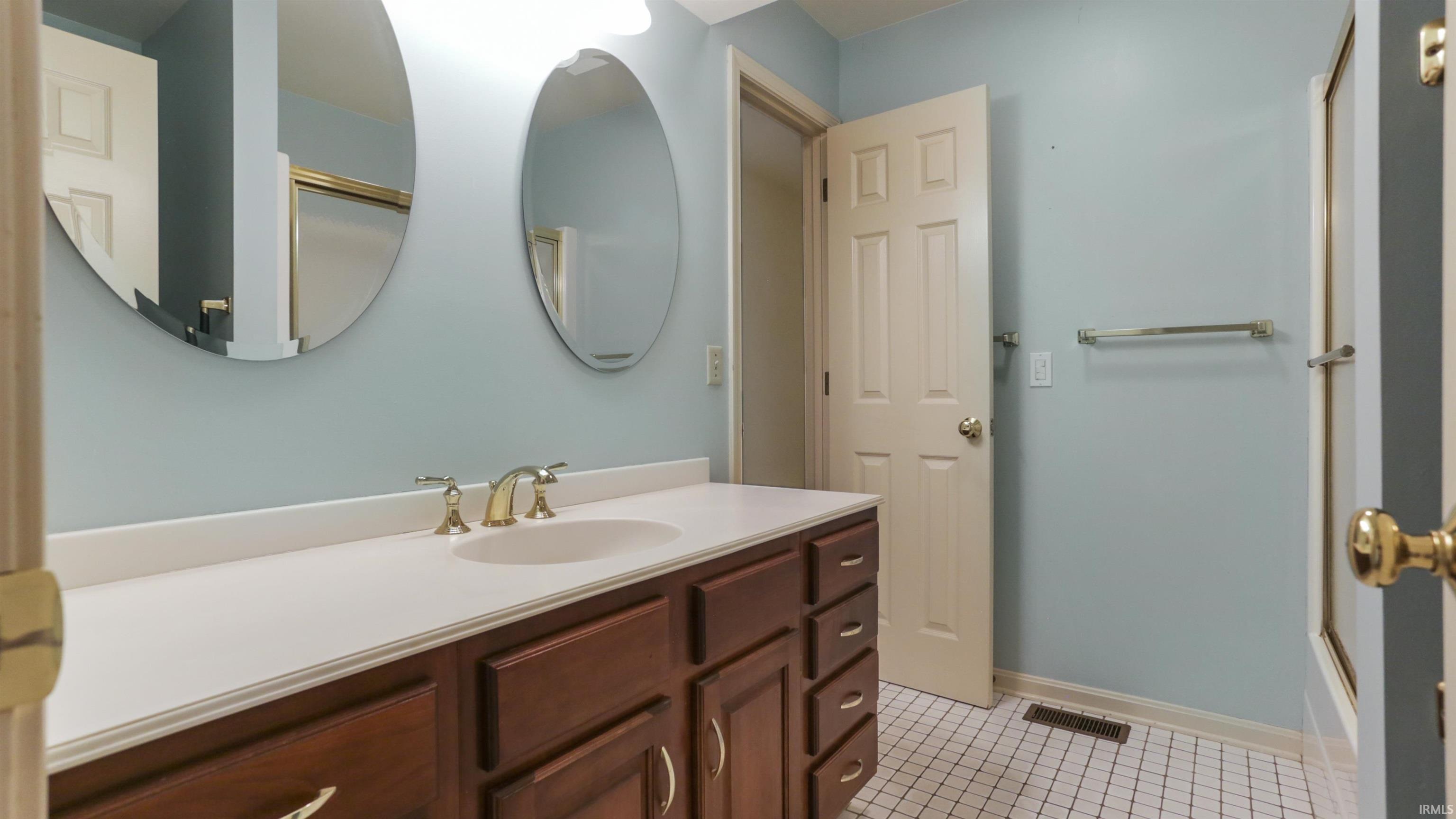 1335 Timberlake Road Evansville, IN 47710 - Photo 20 of 24