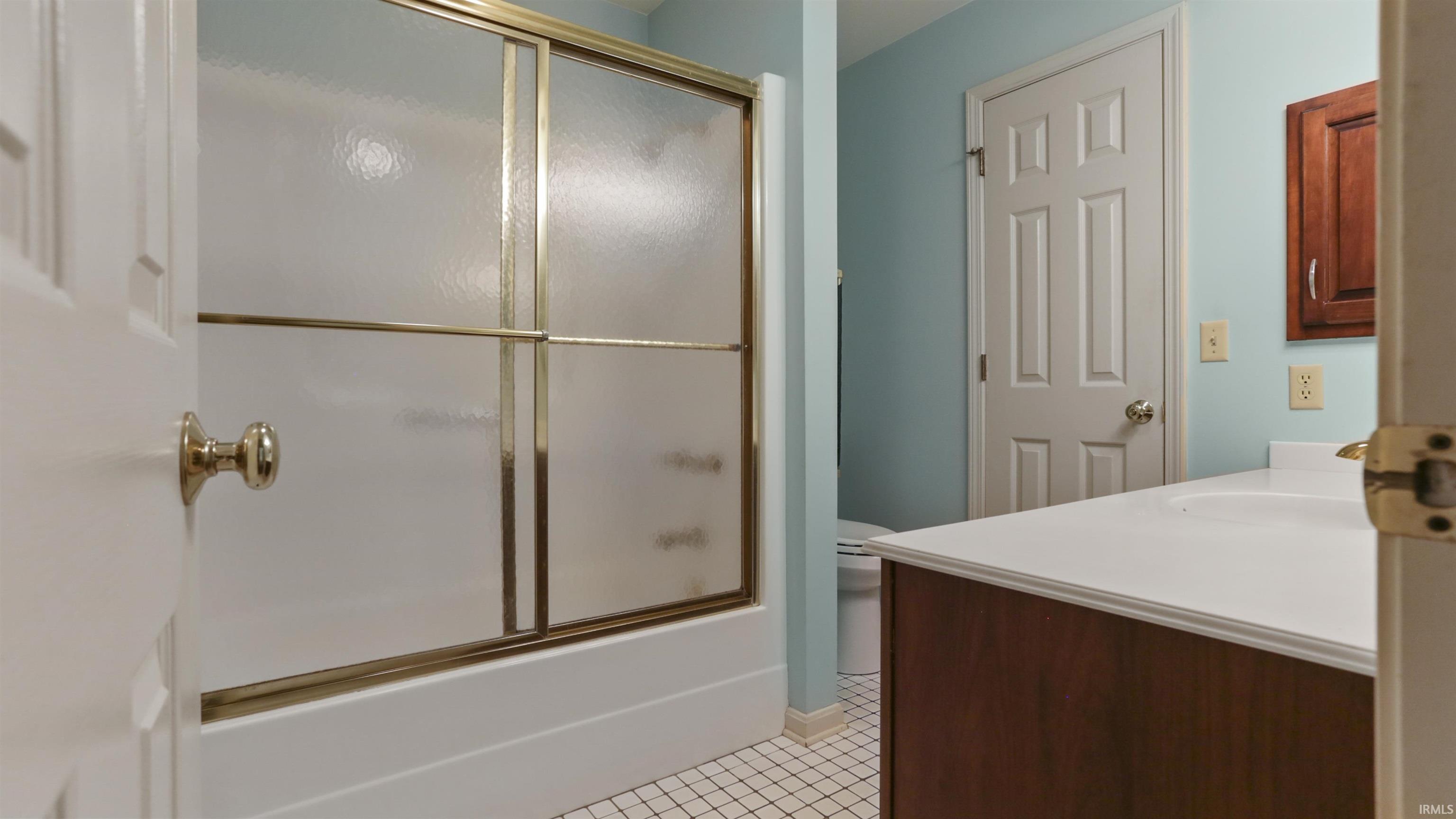 1335 Timberlake Road Evansville, IN 47710 - Photo 21 of 24